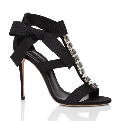 black-heels-casadei